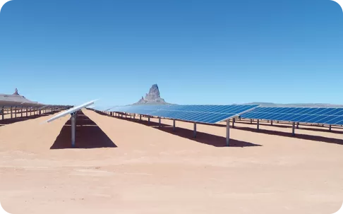 Qatar Energy стартира соларен проект от 875 MW, ускорявайки глобалния преход към чиста енергия.